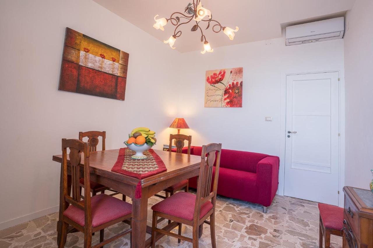 Maniace Sea View Apartment By Ortigia Apartments Syracuse Eksteriør billede