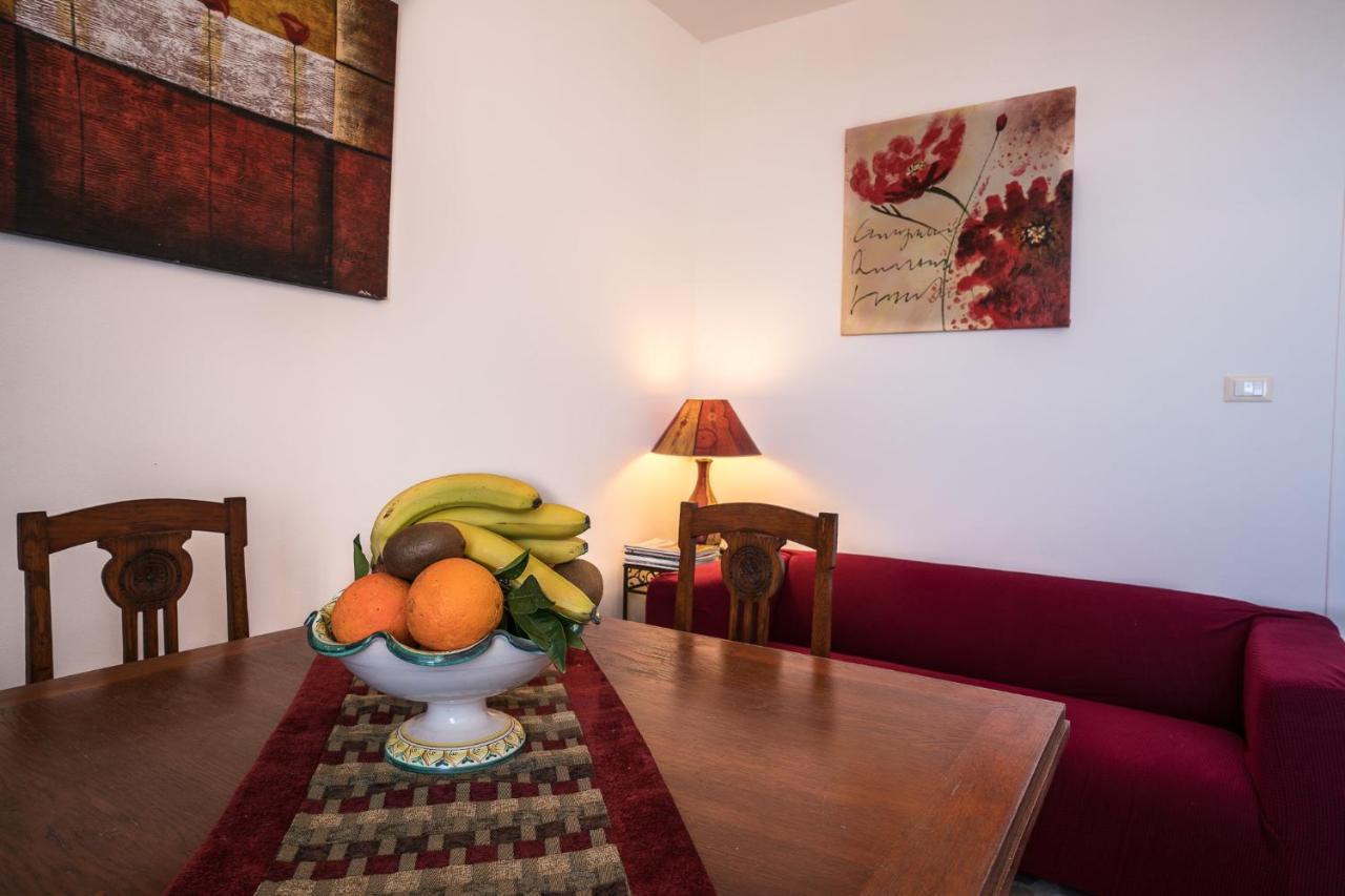 Maniace Sea View Apartment By Ortigia Apartments Syracuse Eksteriør billede